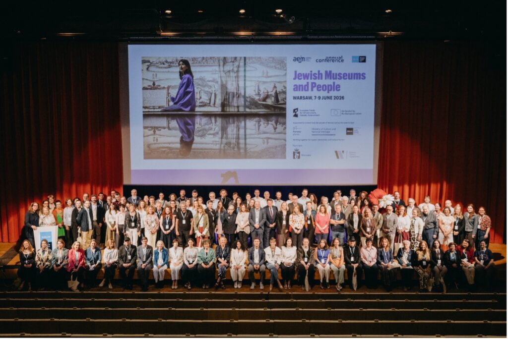 Gruppenbild aller Teilnehmenden der diesjährigen AEJM Konferenz in Warschau. © AEJM